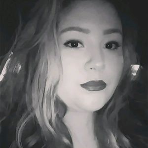 Meet your Posher, Cabrina